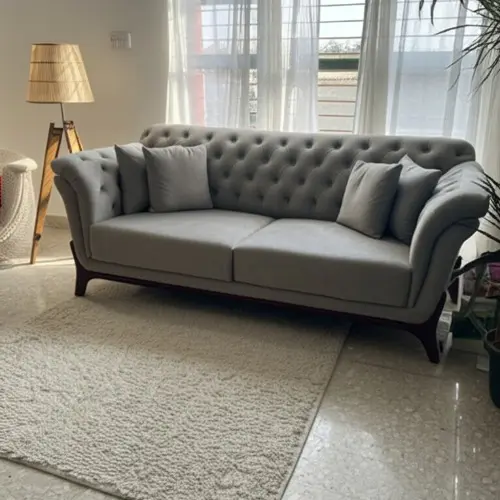 Chesterfield with Wooden Frame 2